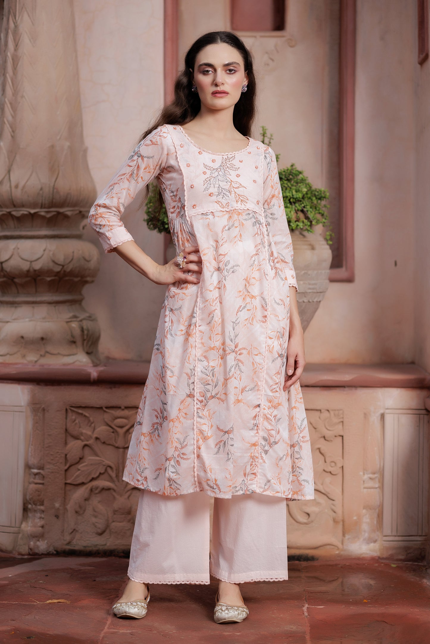 Noor Blush Floral Kurta Dupatta Set