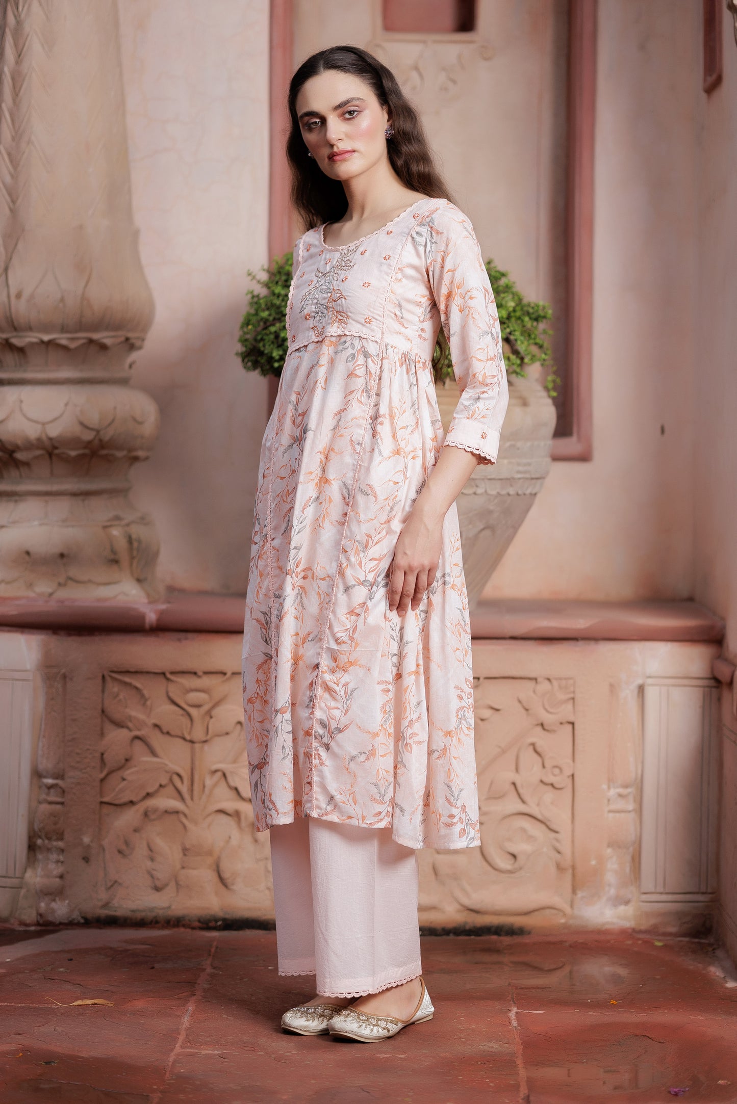 Noor Blush Floral Kurta Dupatta Set