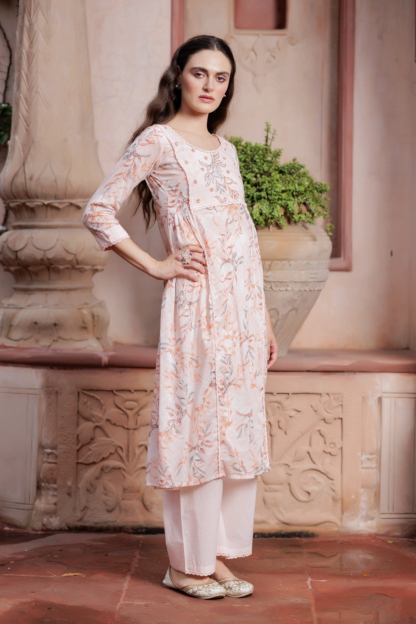 Noor Blush Floral Kurta Dupatta Set